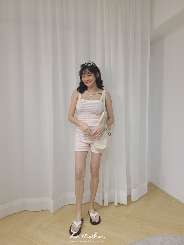 條紋連身休閒短褲